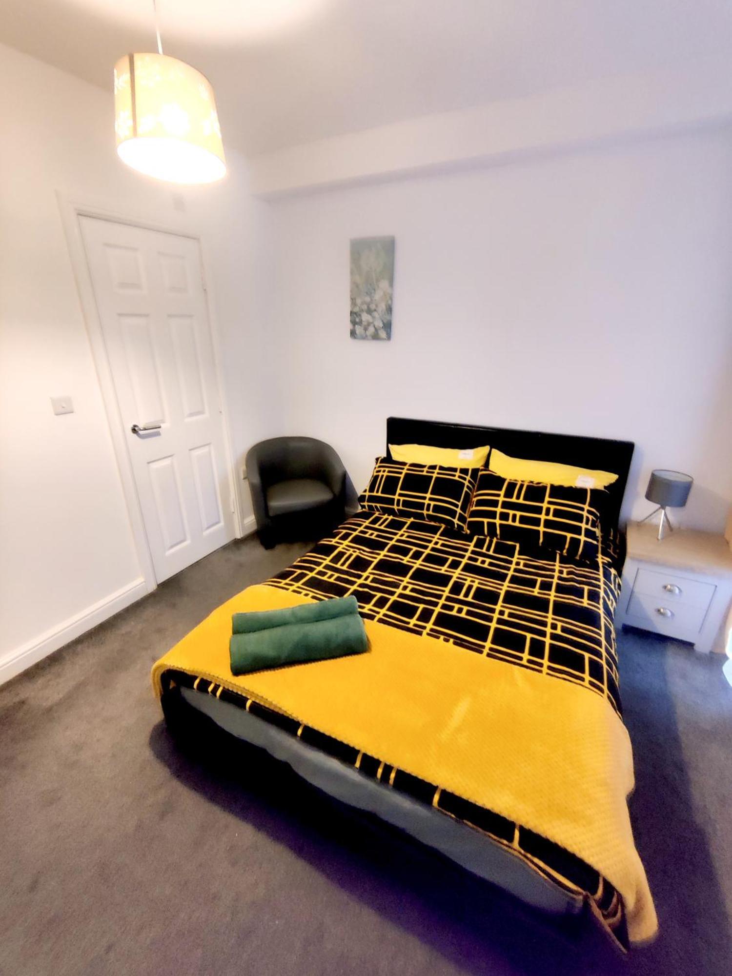 House Share With Few Ensuite Rooms Near Southmead Bristol Exterior photo